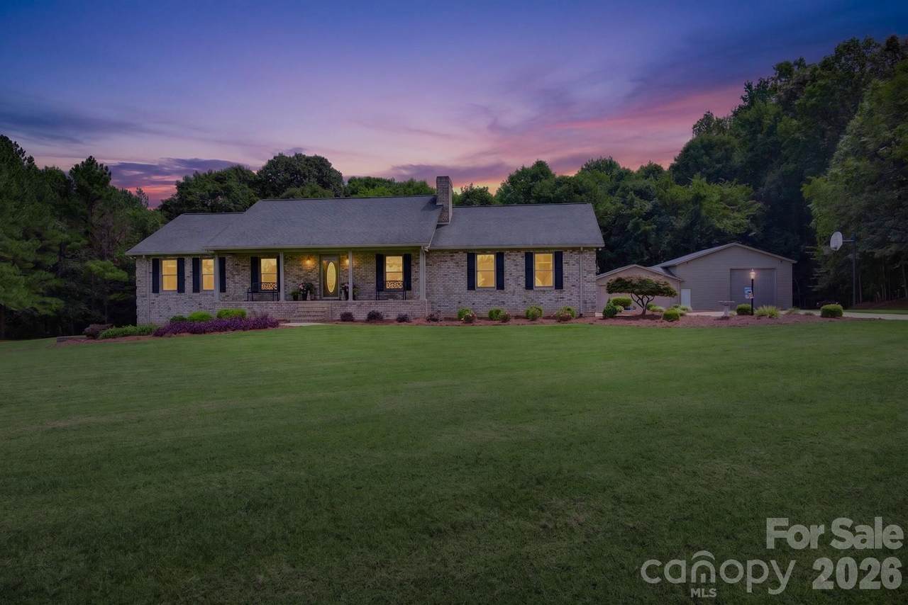 525 Gin Road - Photo 1