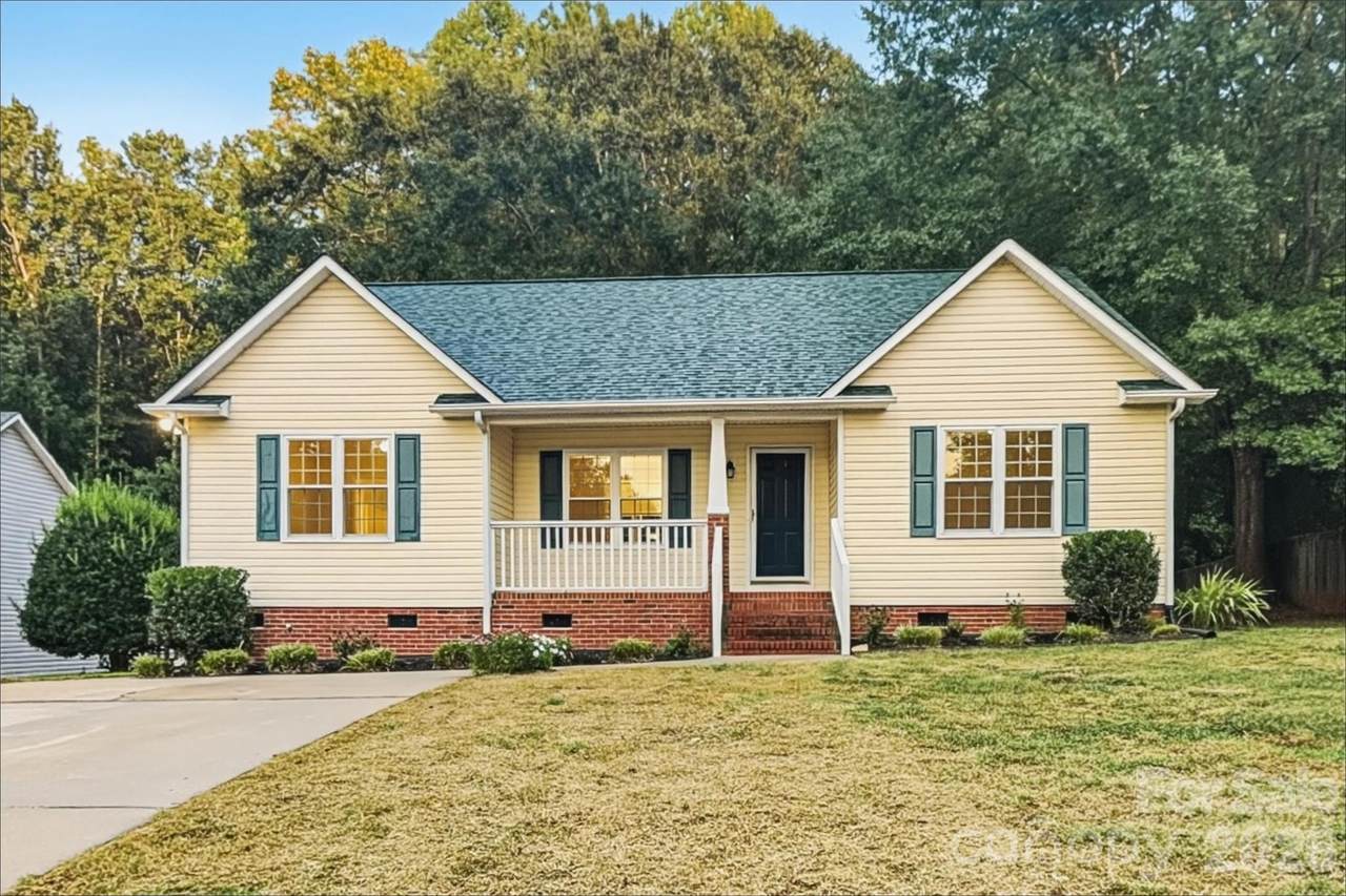 1186 Allison Bluff Trail - Photo 1