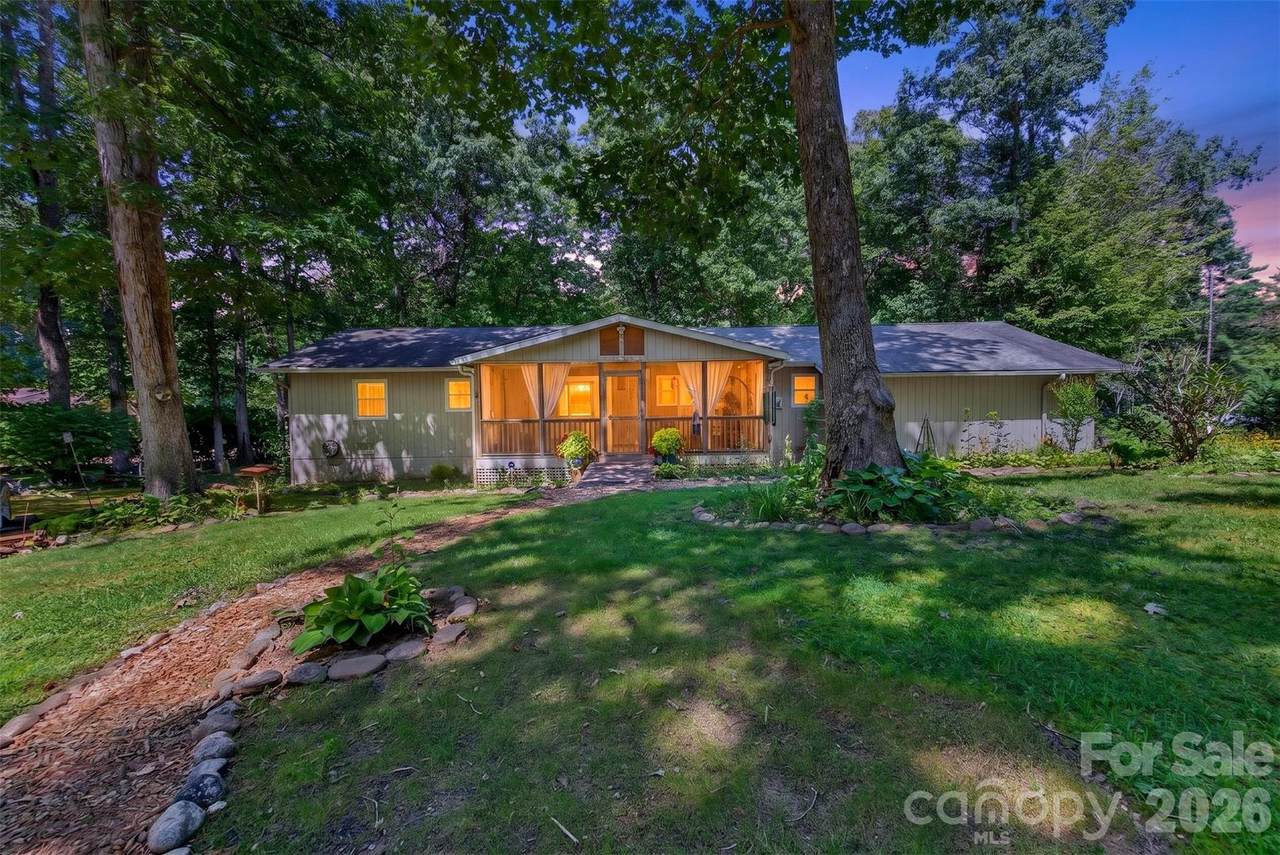 42 Timothy Lane - Photo 1