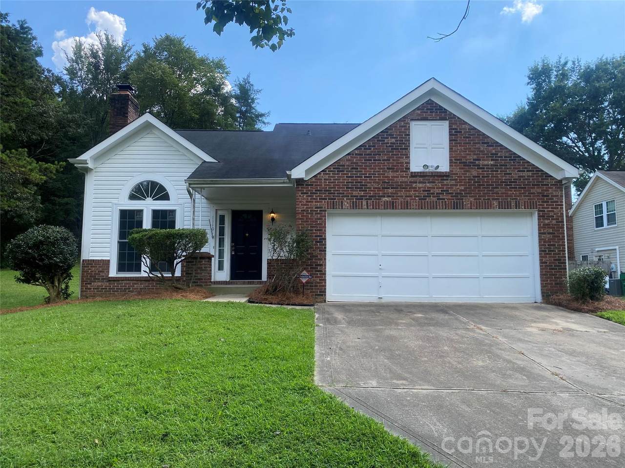 11101 Deerpath Court - Photo 1