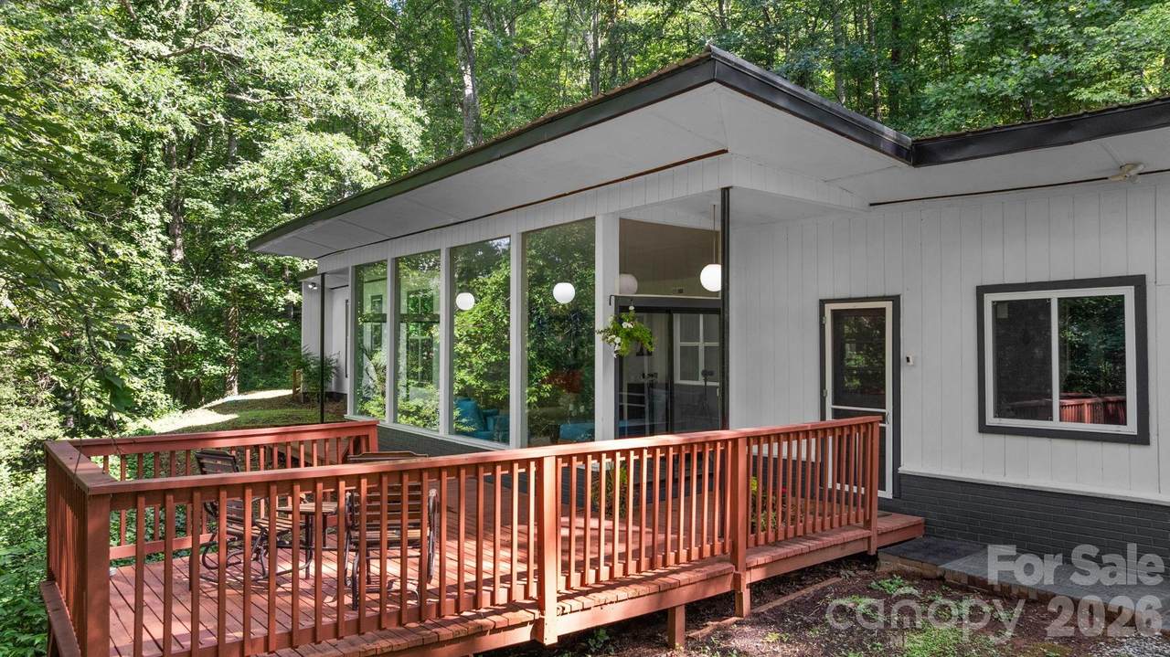 103 Riverwood Drive - Photo 1