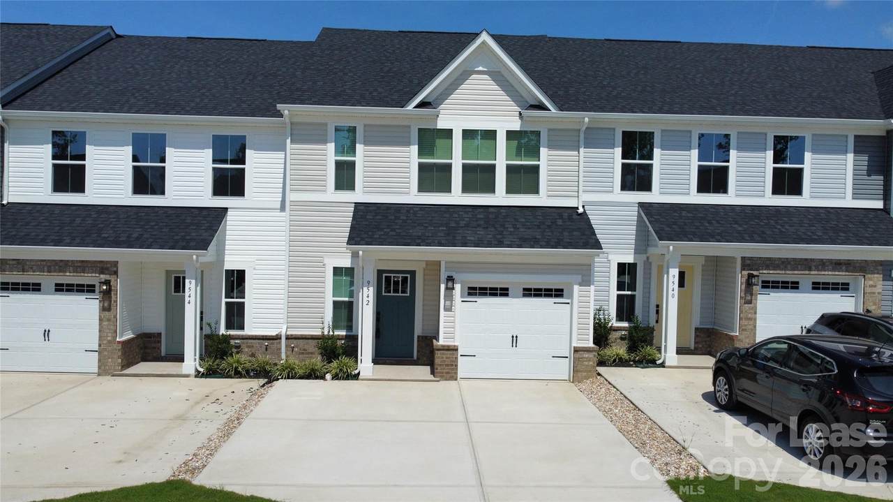 9542 Teamwork Street - Photo 1