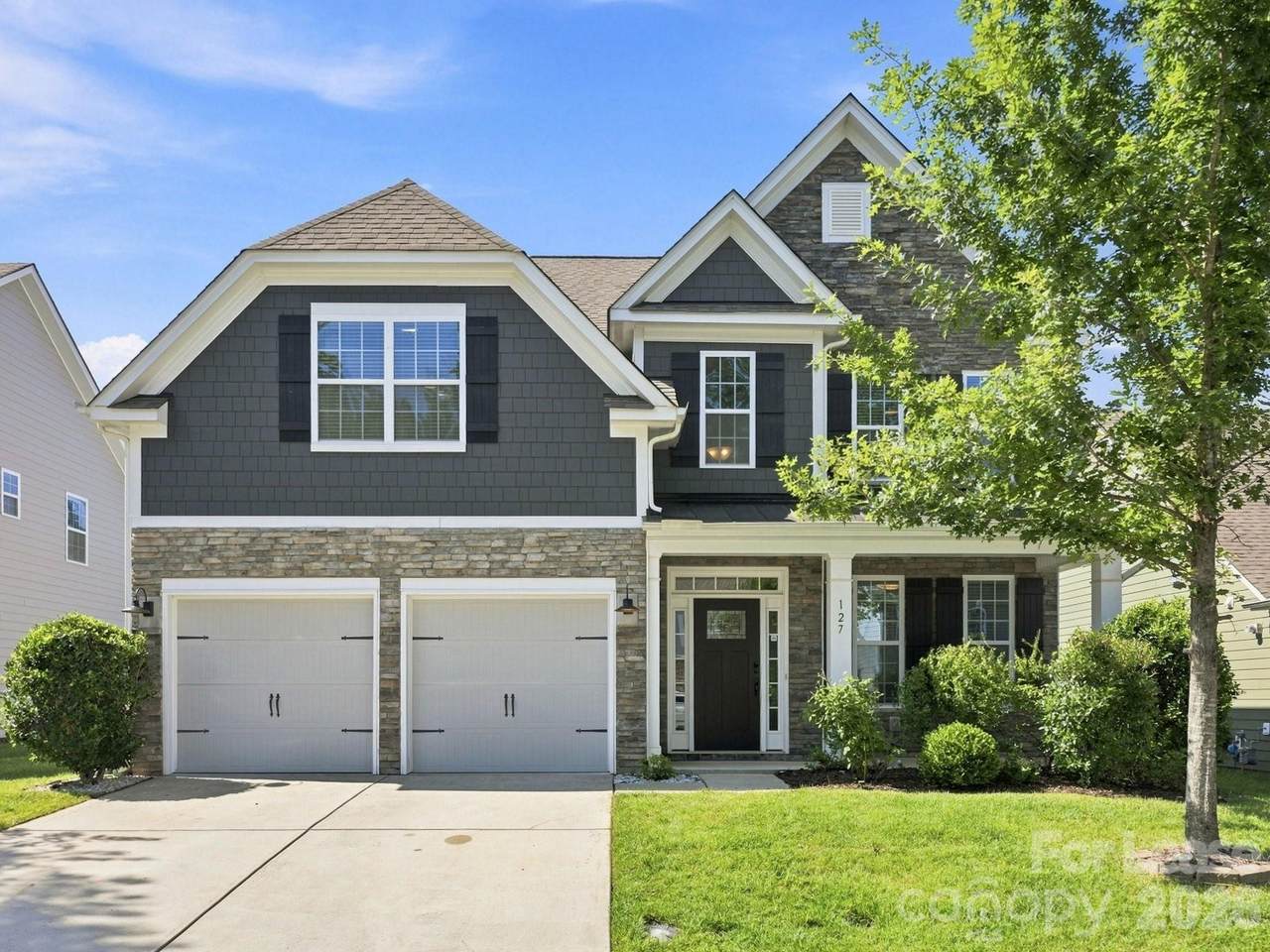 127 Tomahawk Drive - Photo 1