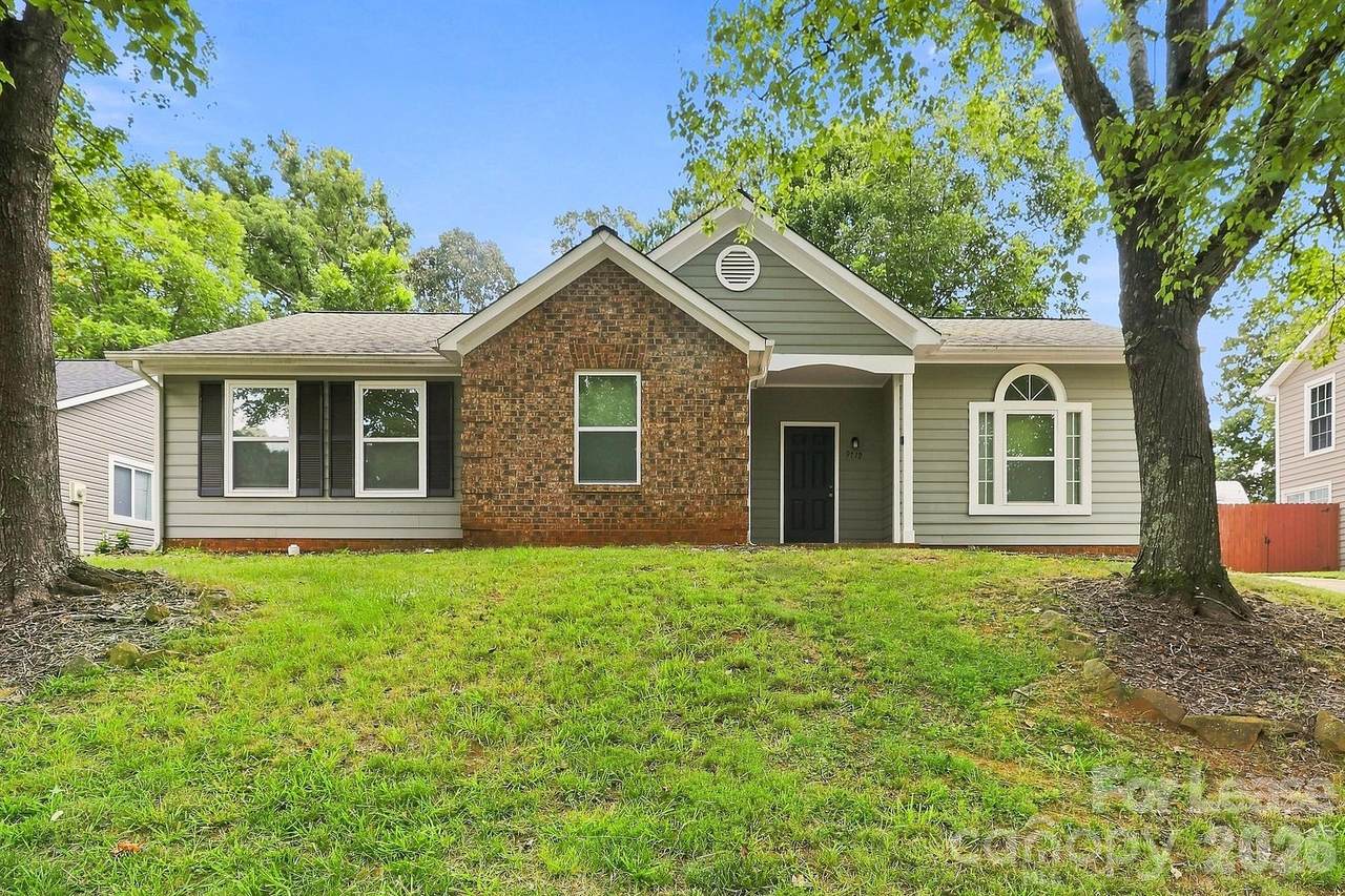 9719 Marshbrooke Road - Photo 1
