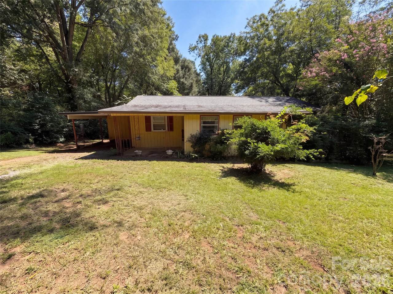 4736 Crowders Crest Drive - Photo 1