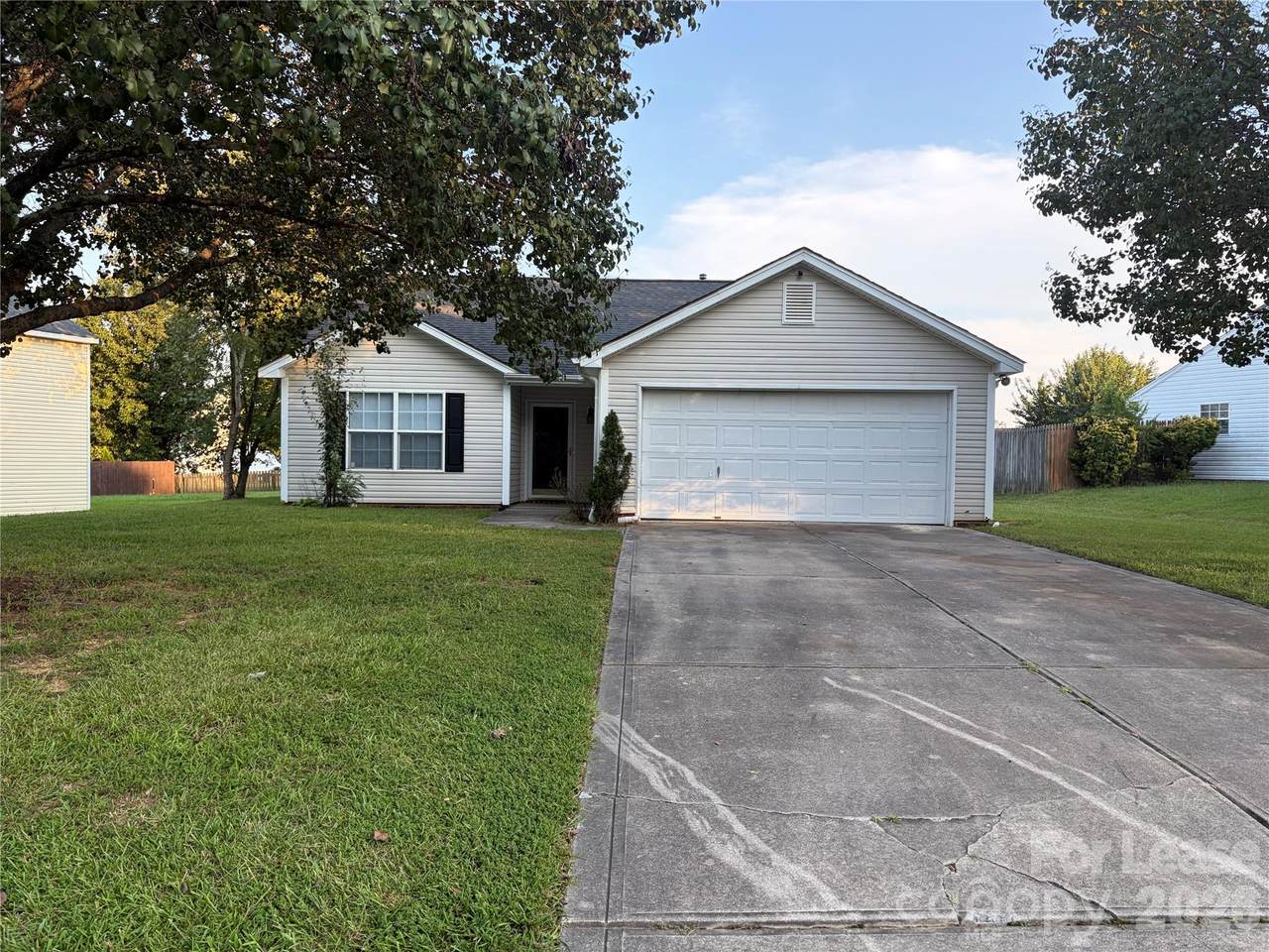 4924 Aldersbrook Drive - Photo 1