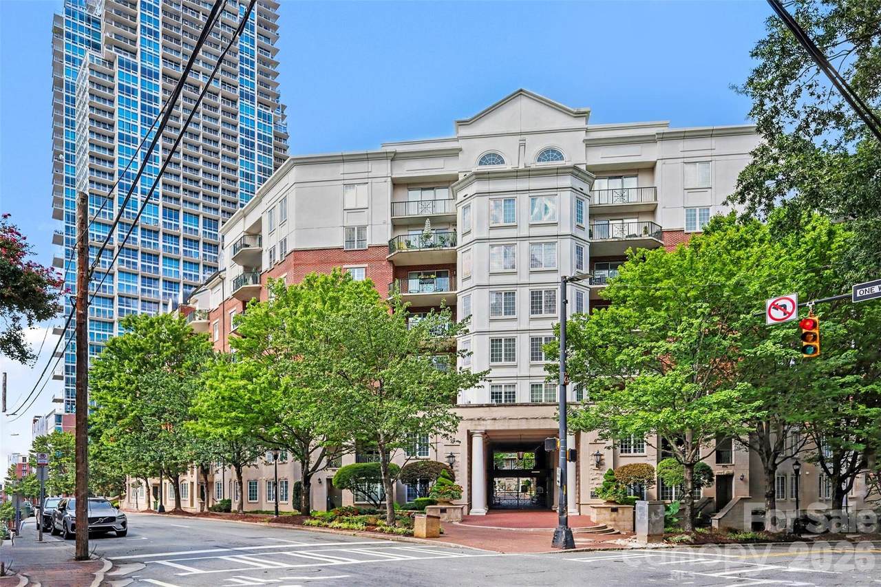 300 5th Street - Photo 1
