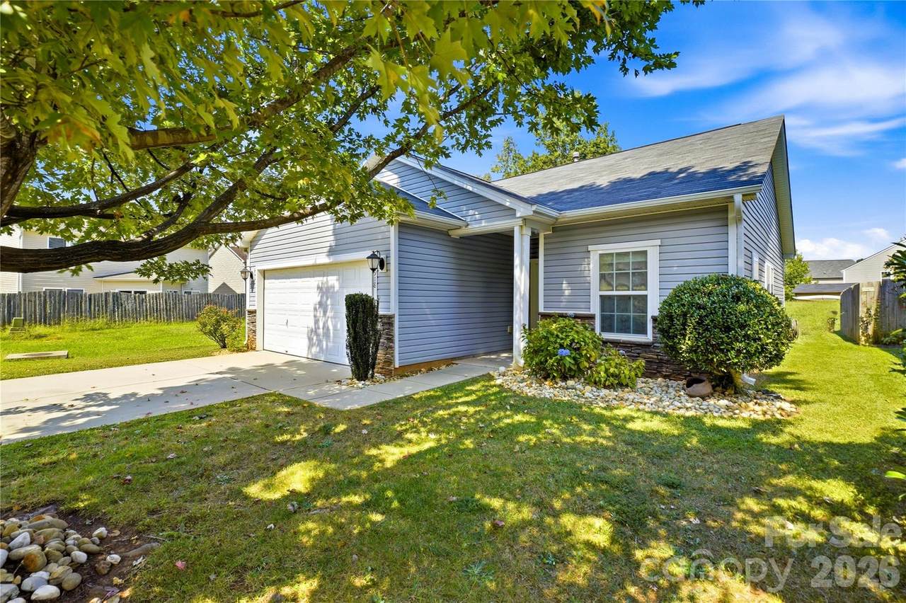 4918 Manchineel Lane - Photo 1