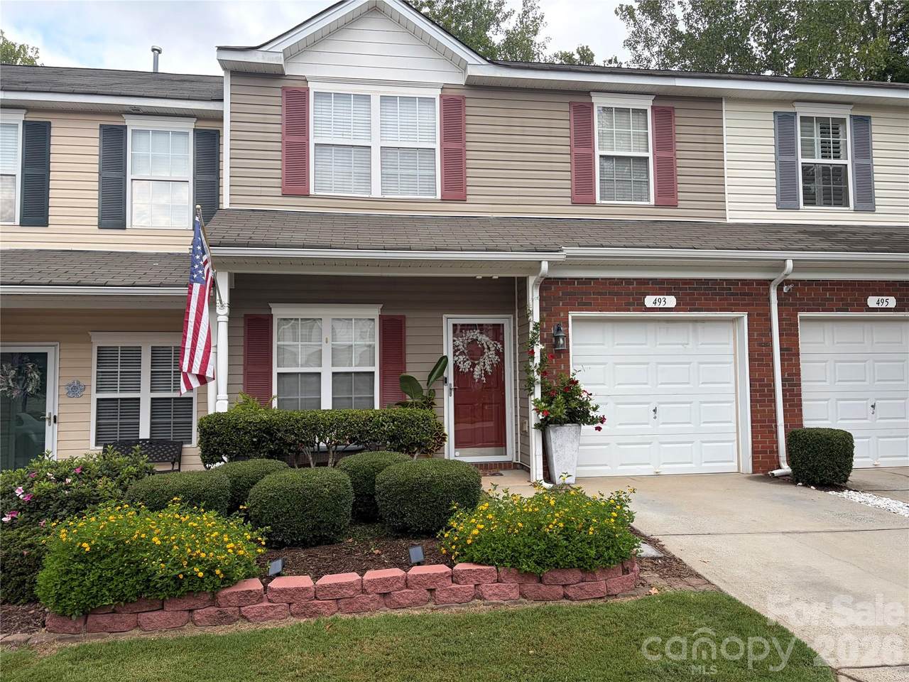 493 Delta Drive - Photo 1