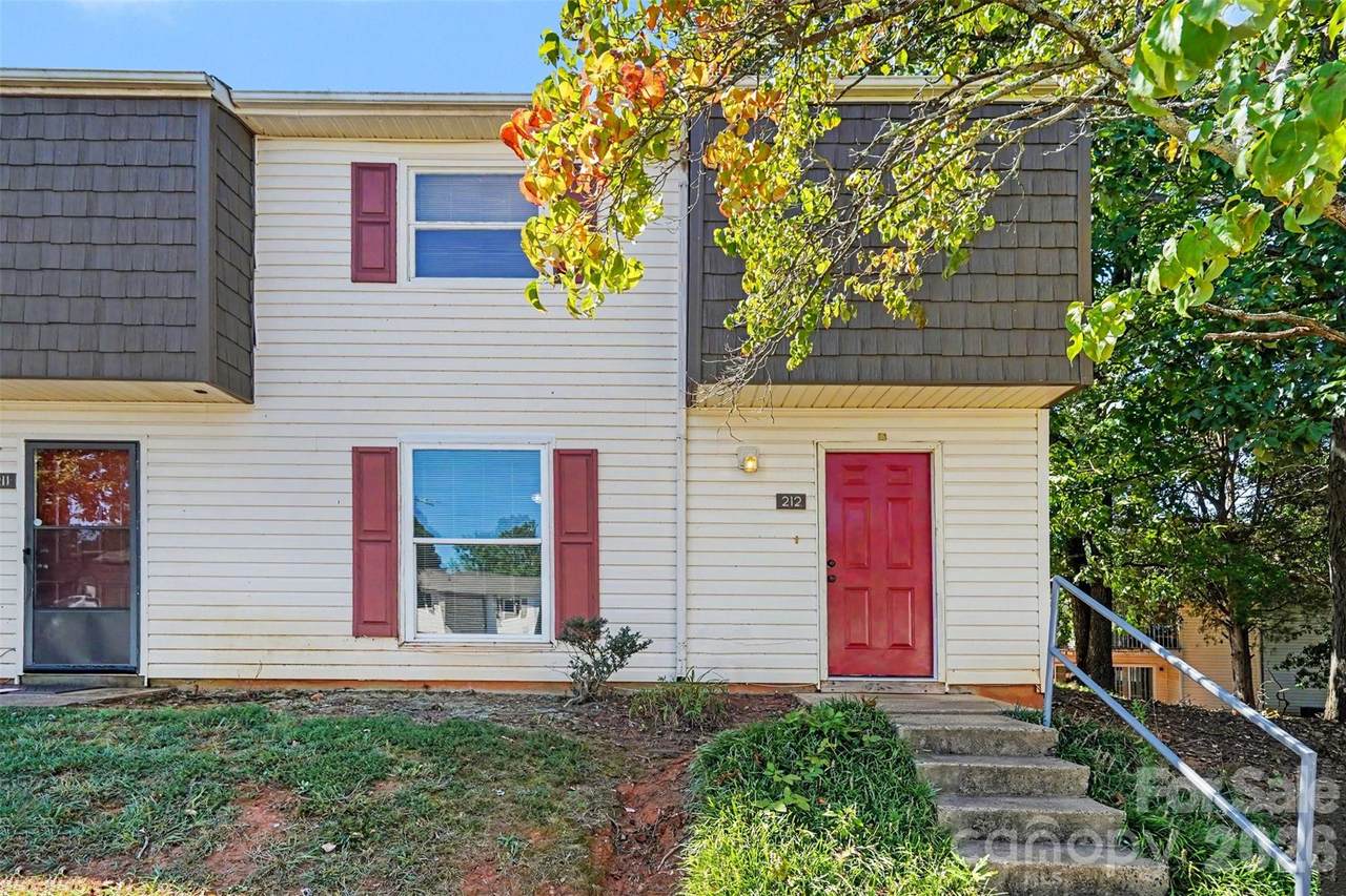 7964 Shady Oak Trail - Photo 1