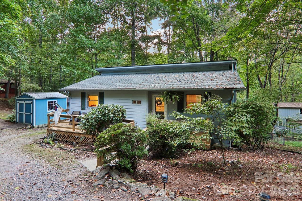 64 Blue Jay Loop - Photo 1