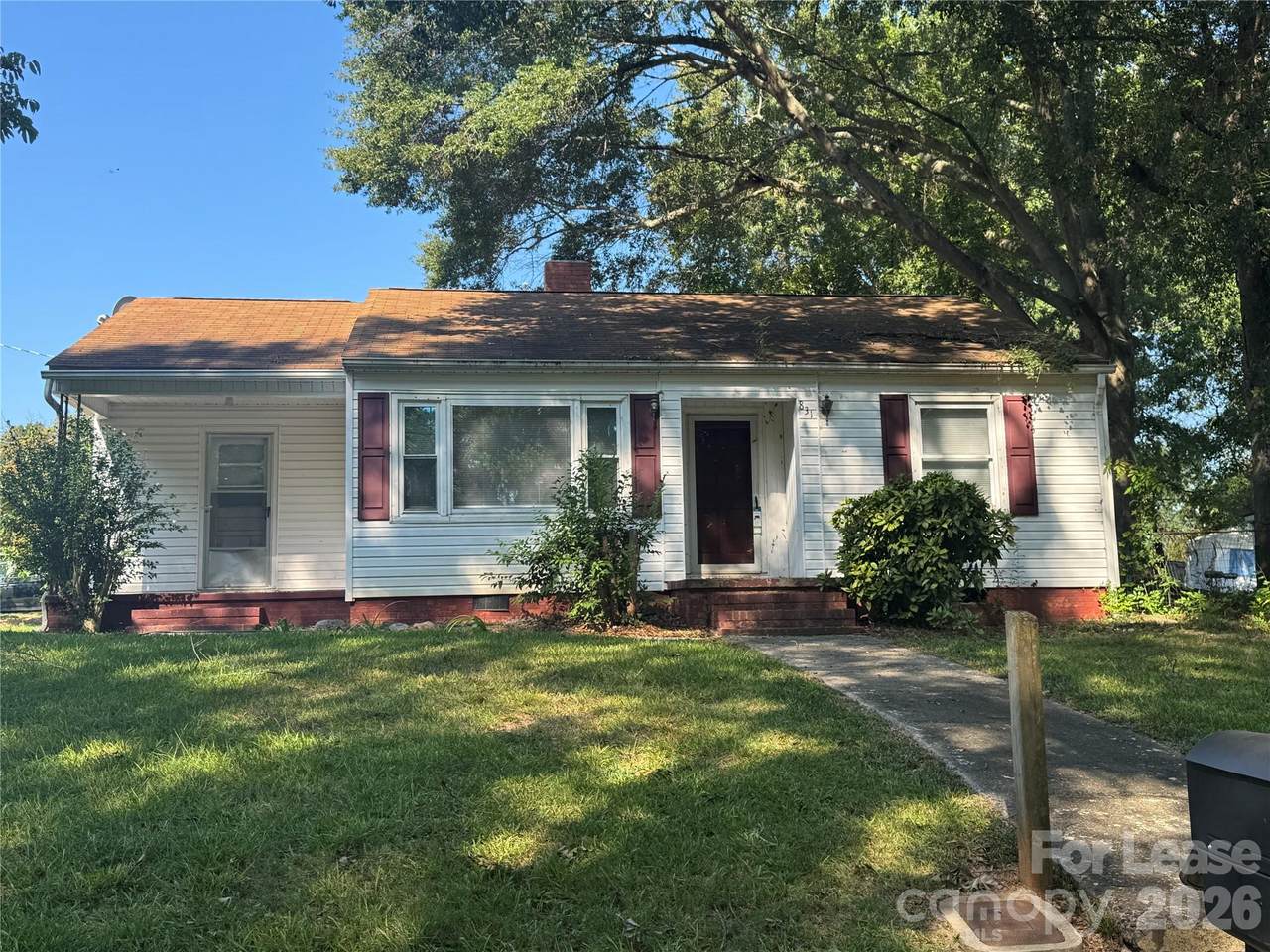 831 Dalton Street - Photo 1