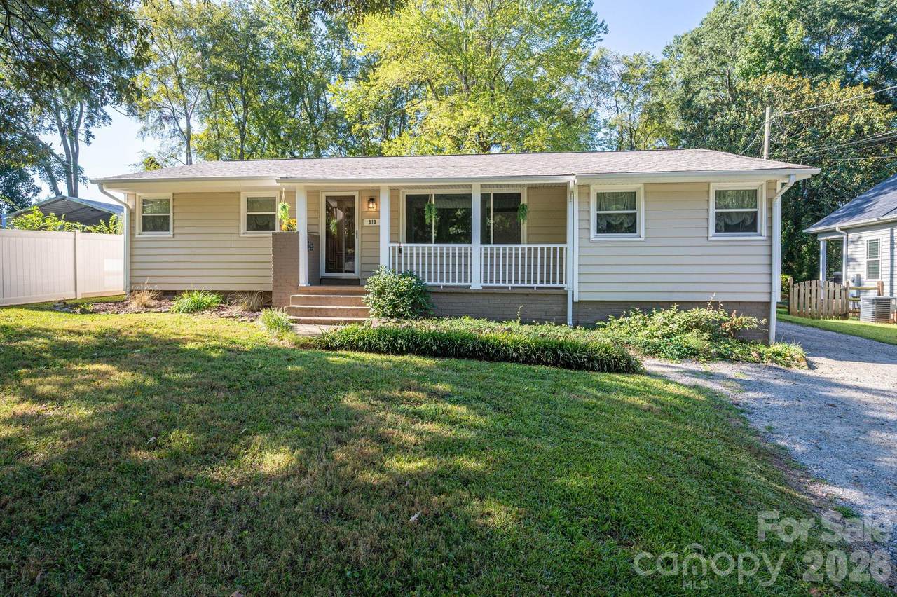 313 Willis Road - Photo 1