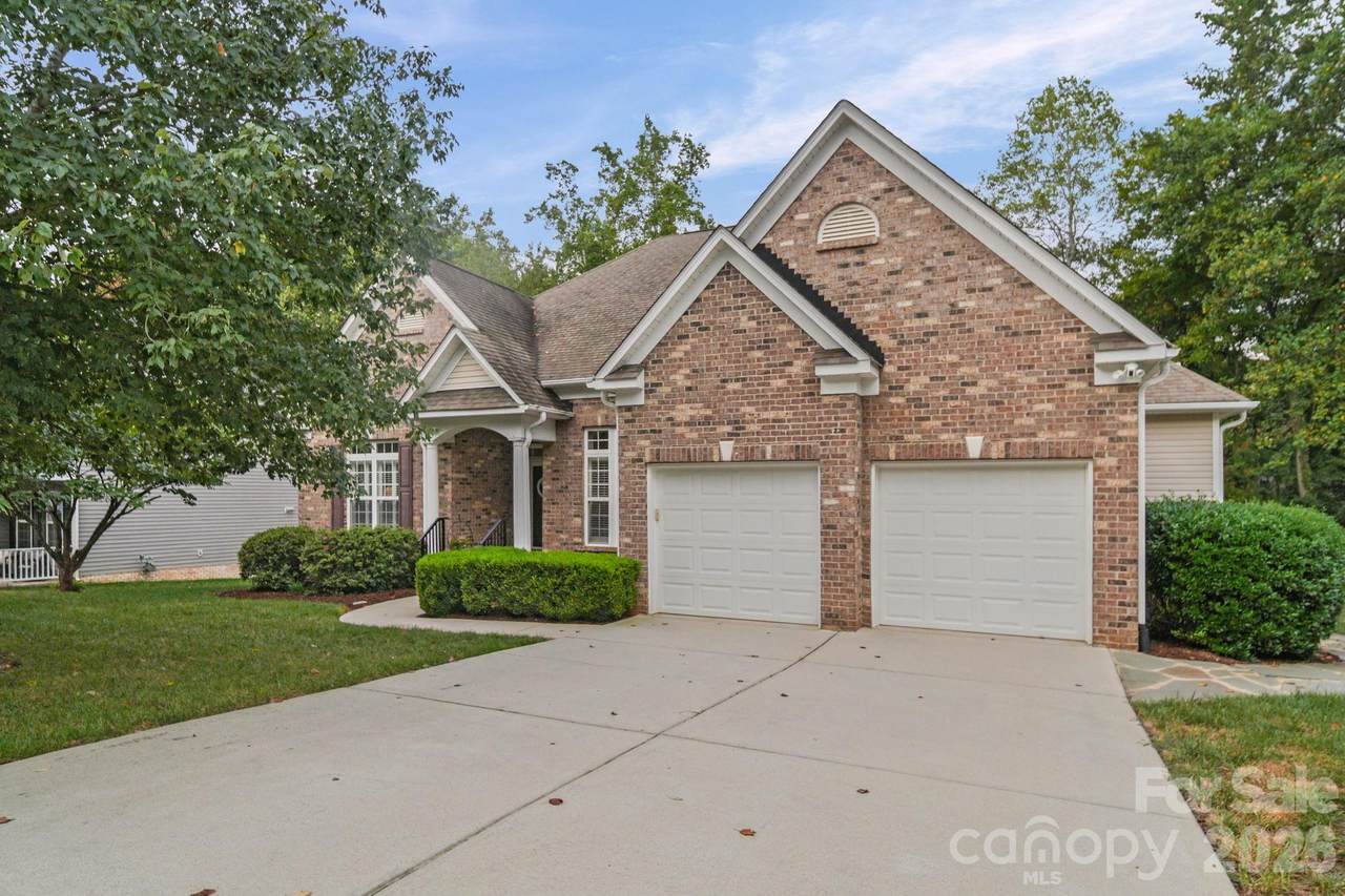 7712 Woodcrest Drive - Photo 1