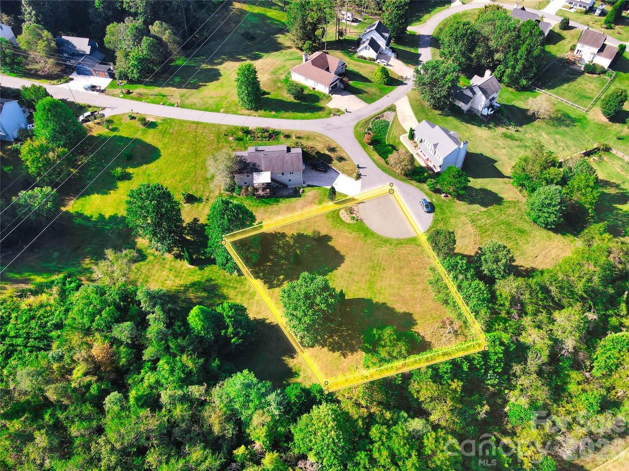 3 Pinebluff Court - Photo 1