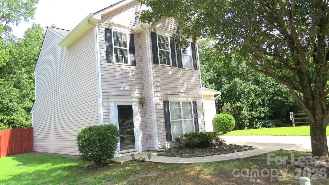 2738 Highland Park Drive - Photo 1