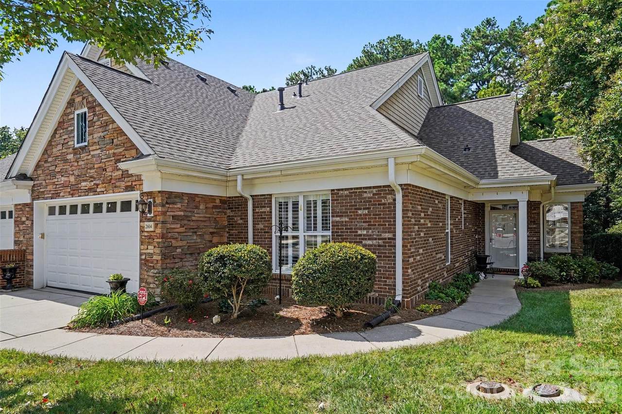 2604 Bellasera Way - Photo 1