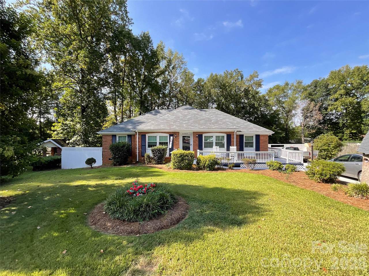 6507 Paleface Place - Photo 1