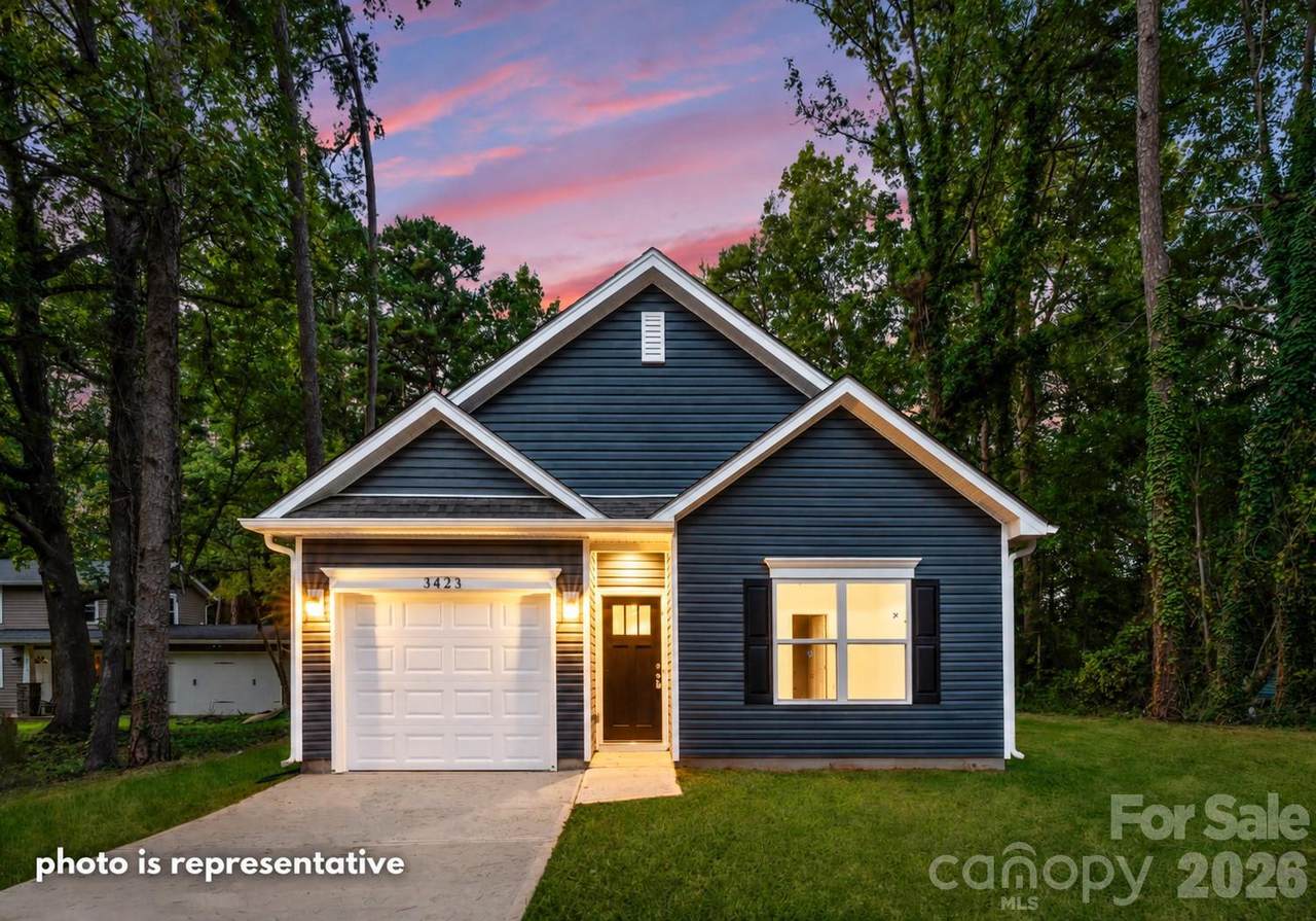 2712 Glendale Avenue - Photo 1