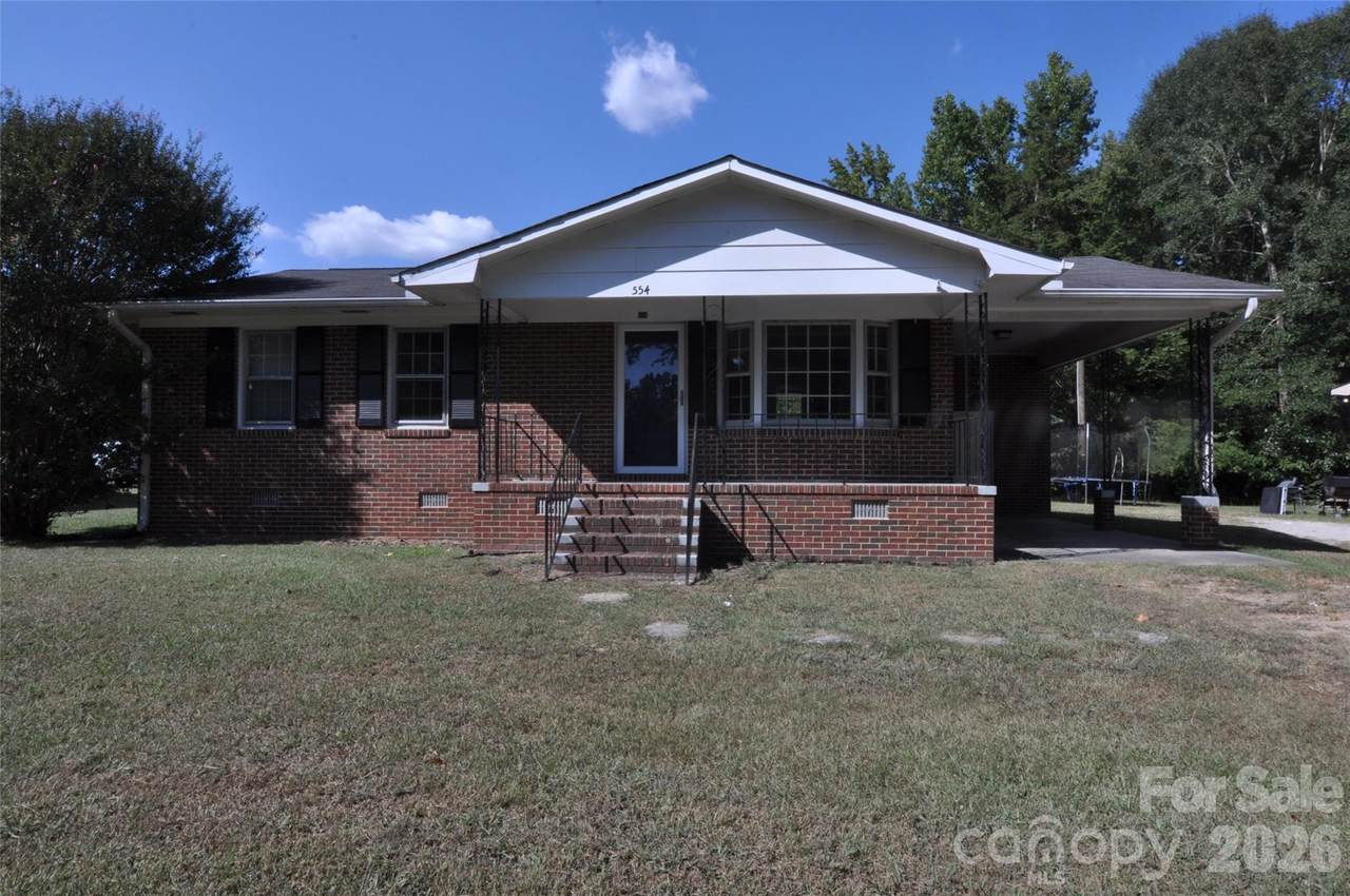 554 Gardendale Circle - Photo 1