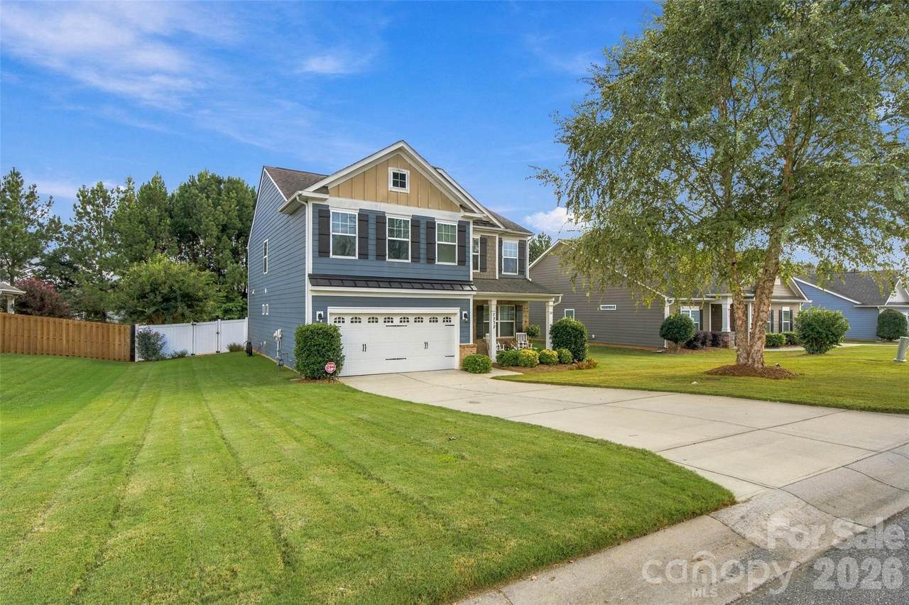 7337 Adirondack Drive - Photo 1