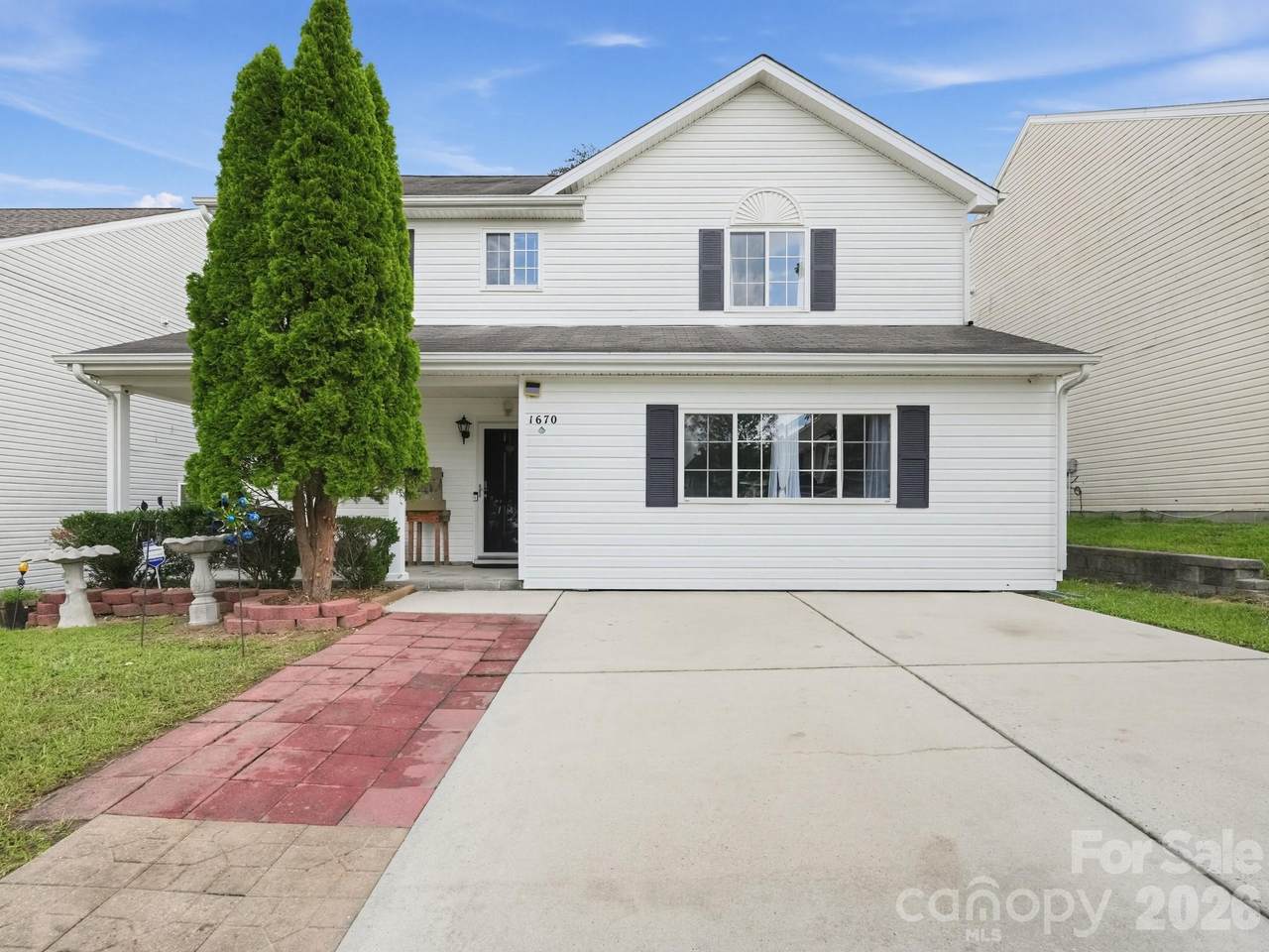 1670 Coryton Way - Photo 1