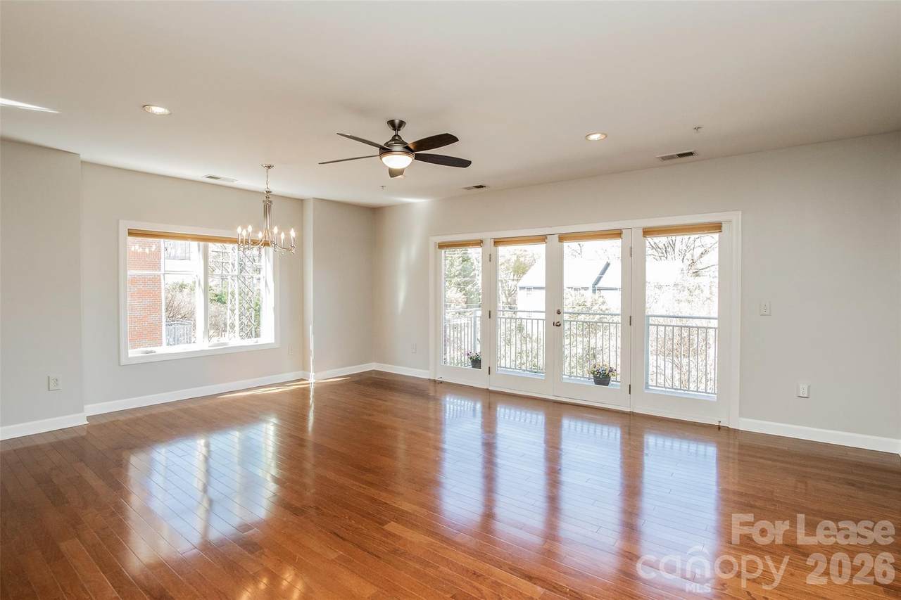 1829 Kenilworth Avenue - Photo 1