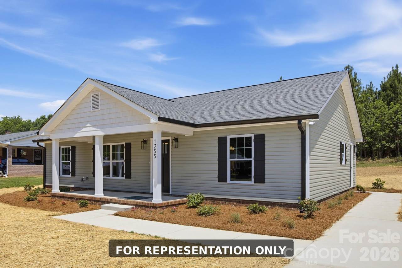 108 Bradford Street - Photo 1