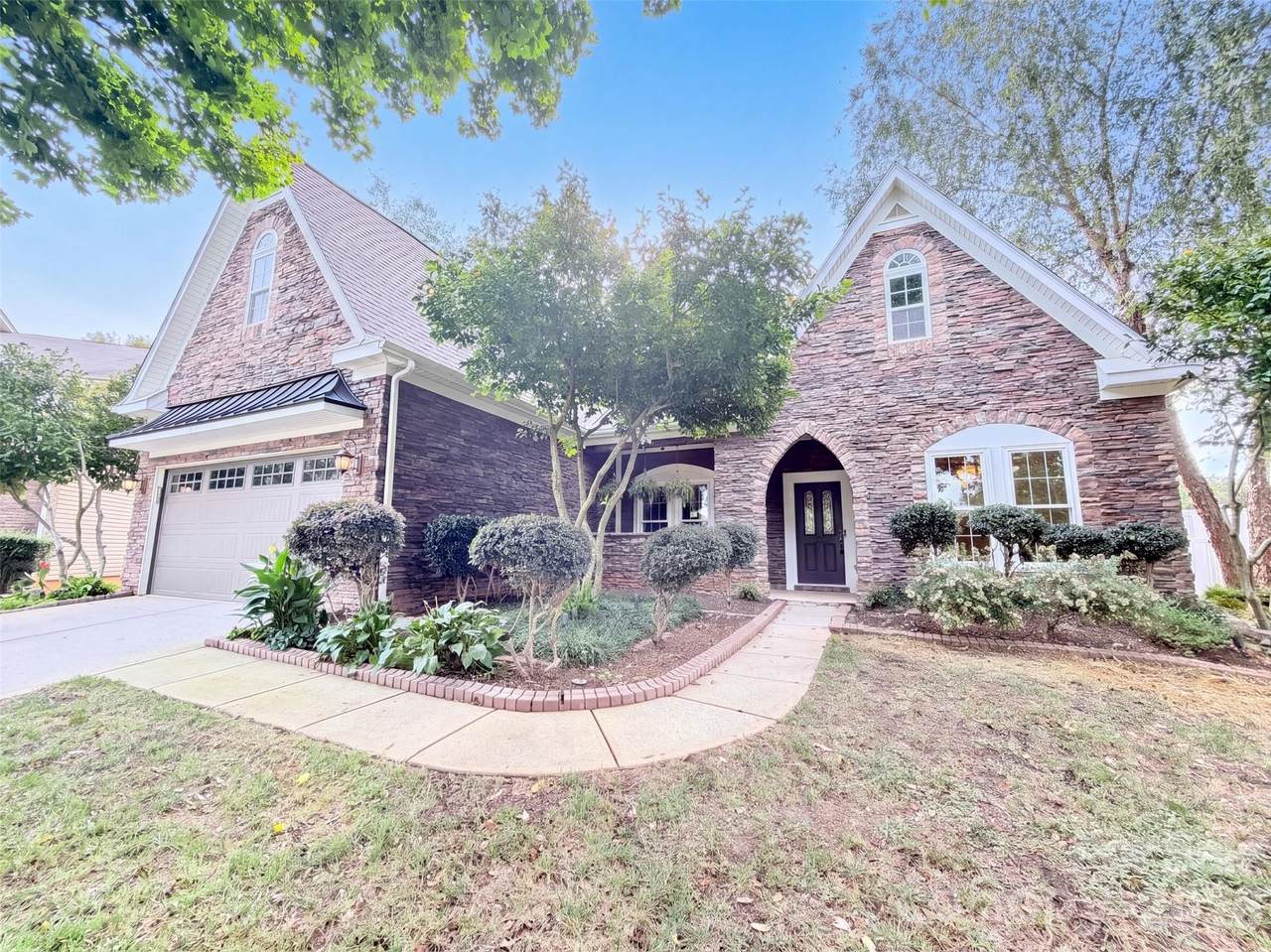15203 Gathering Court - Photo 1