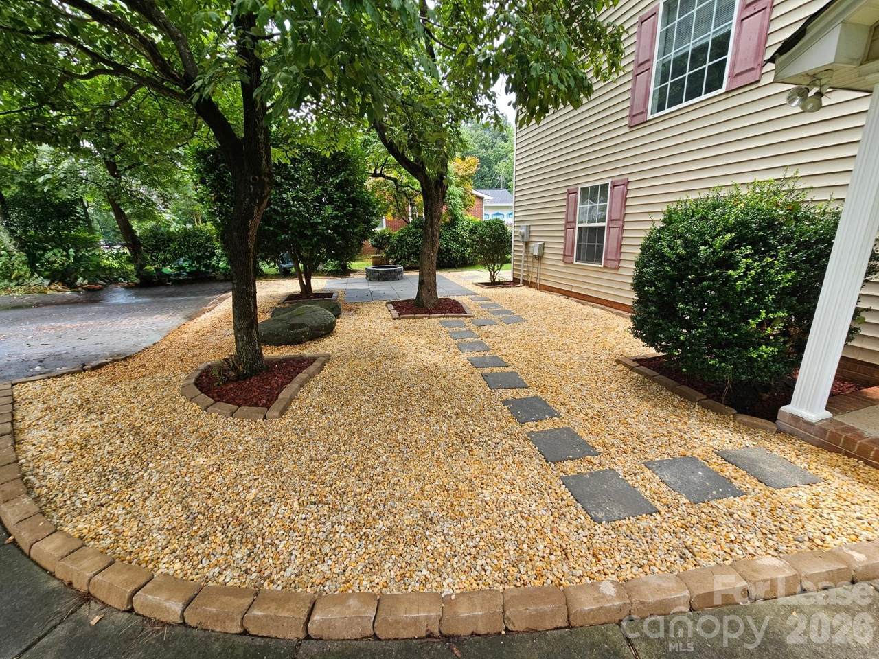 https://bt-photos.global.ssl.fastly.net/cmls/1280_boomver_1_4426476-1.jpg