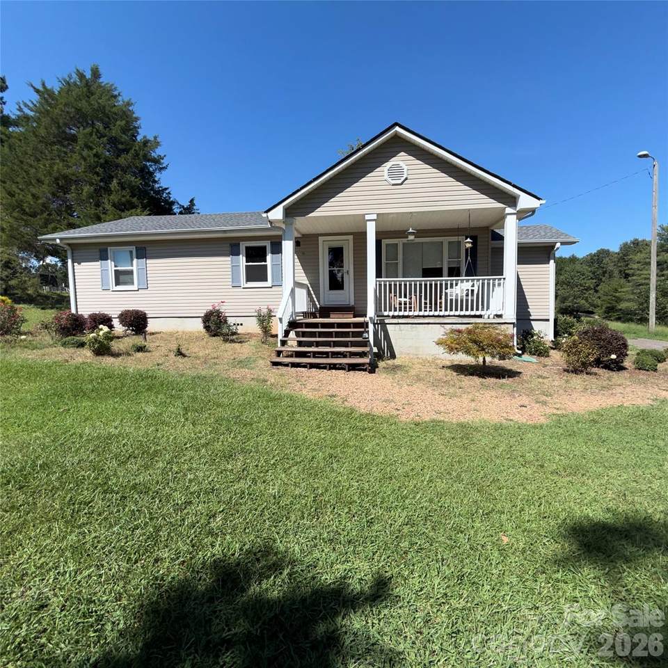 923 Green Creek Drive - Photo 1