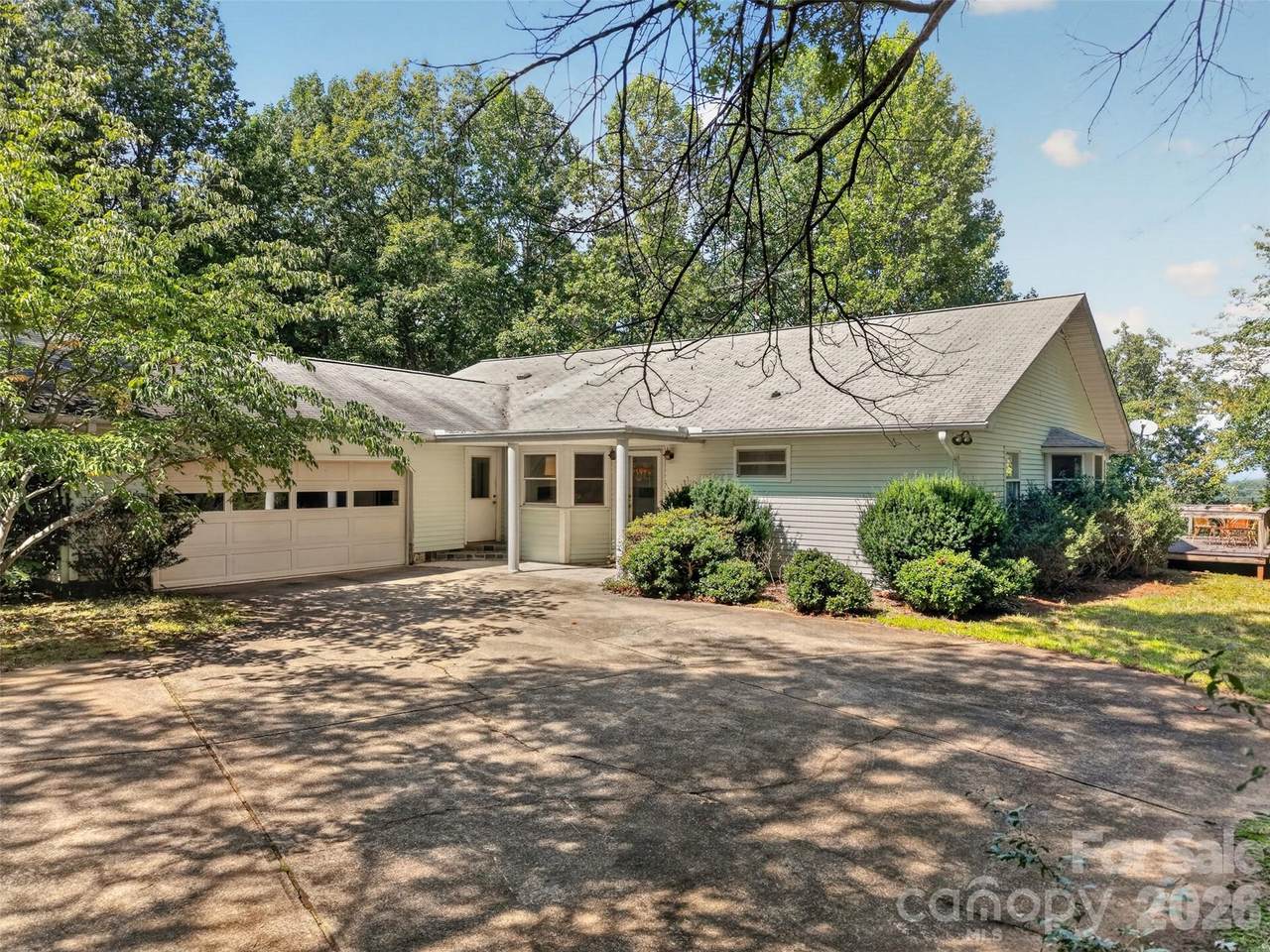 484 Briar Patch Lane - Photo 1