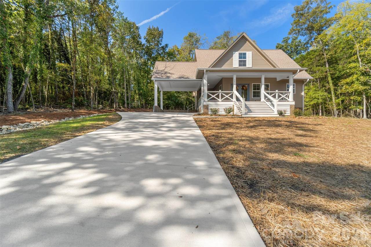781 Berry Hill Drive - Photo 1