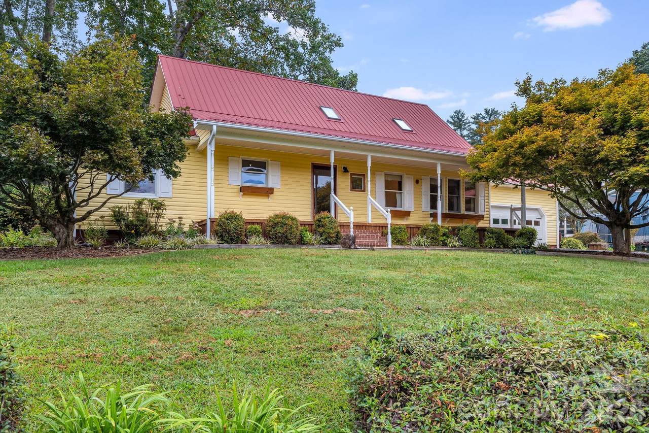 53 Armstrong Road - Photo 1