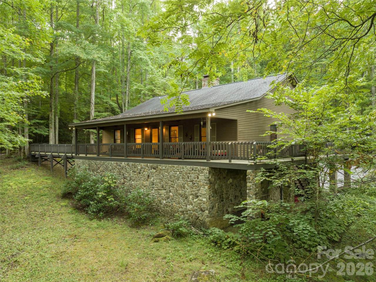 1221 Sam Cove - Photo 1