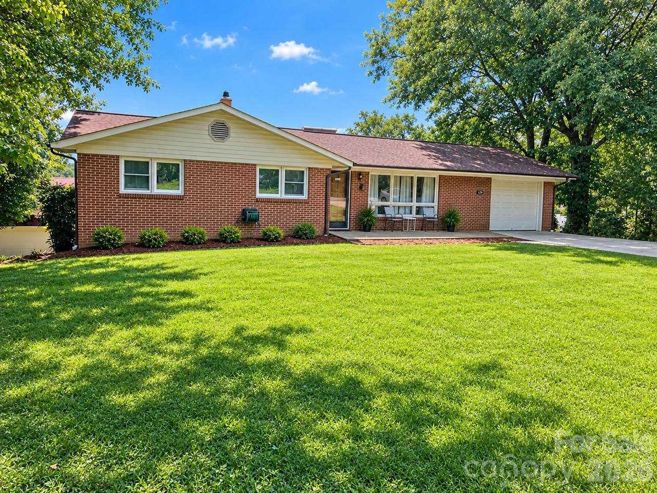 1270 Amherst Road - Photo 1