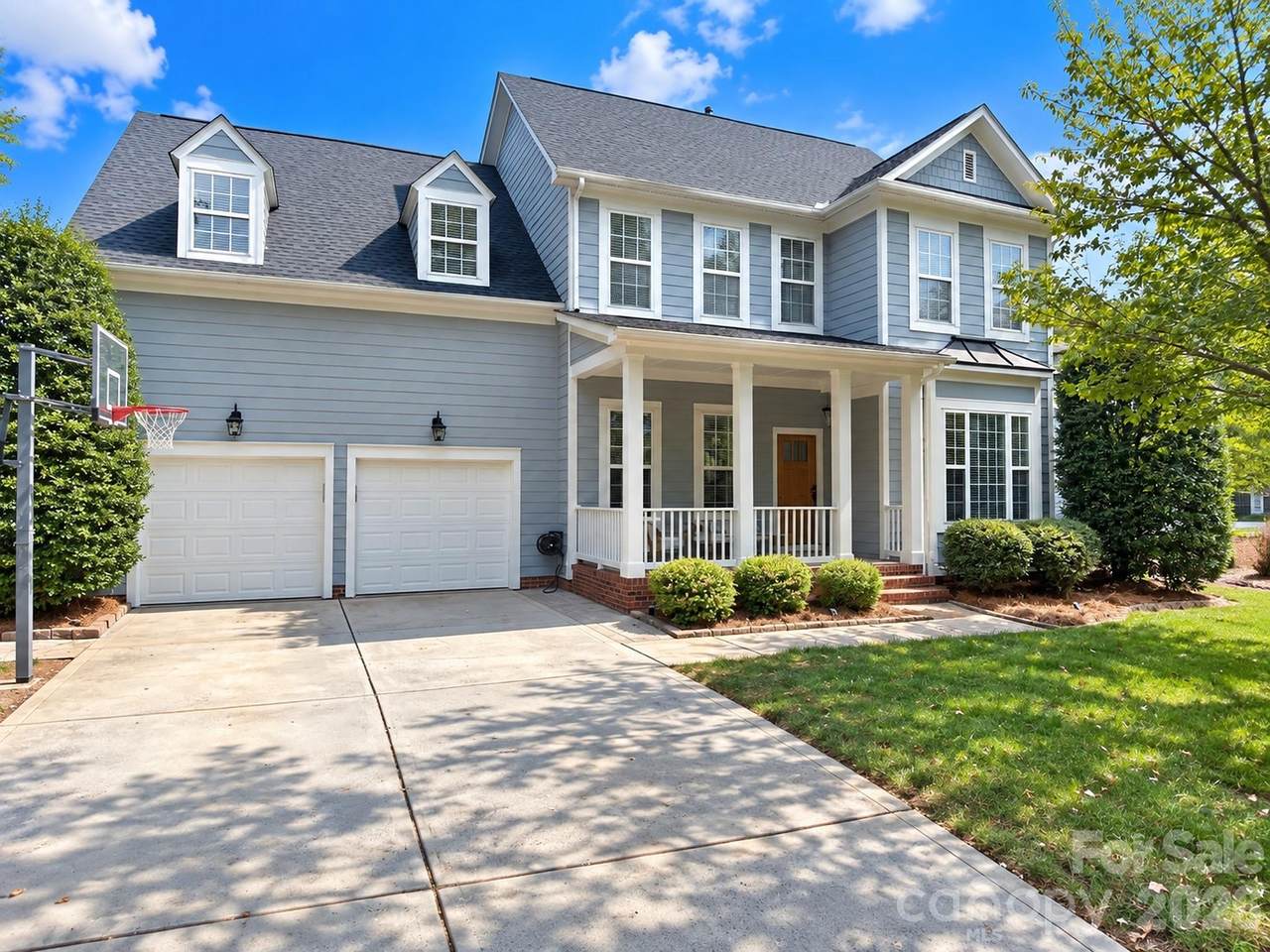 17242 Pennington Drive - Photo 1