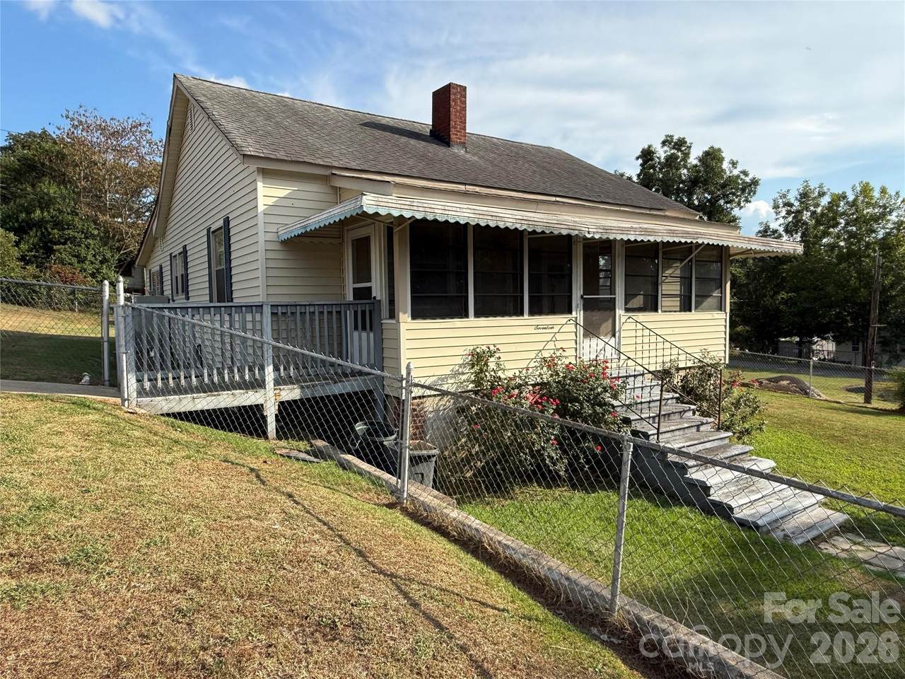 17 Hill Street - Photo 1