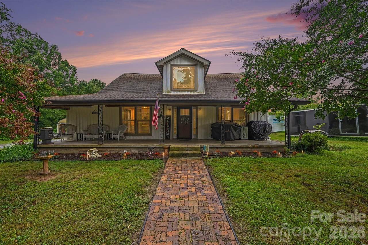 106 Guffey Road - Photo 1