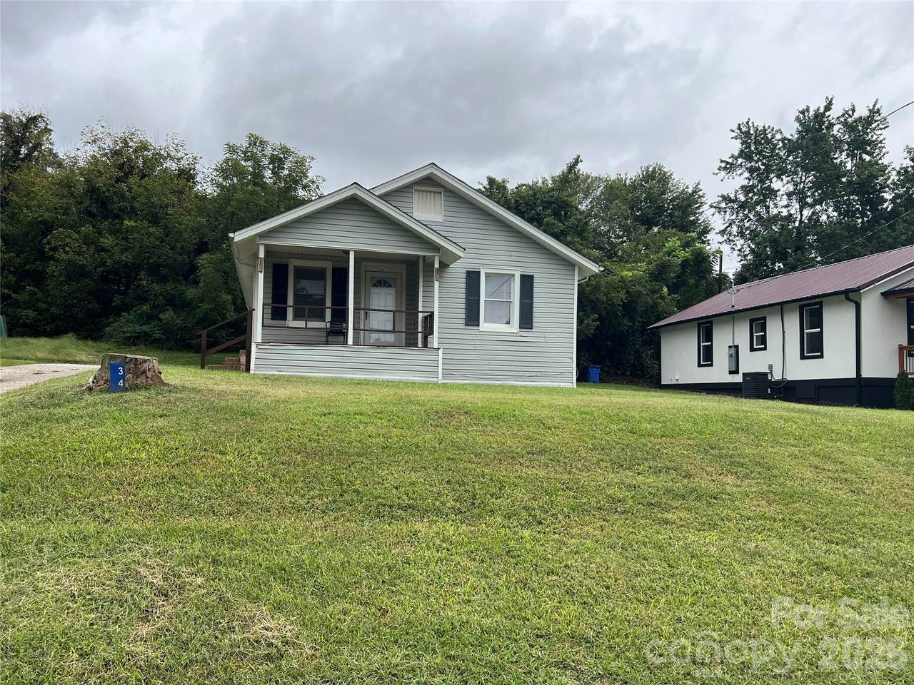 346 Cleghorn Street - Photo 1