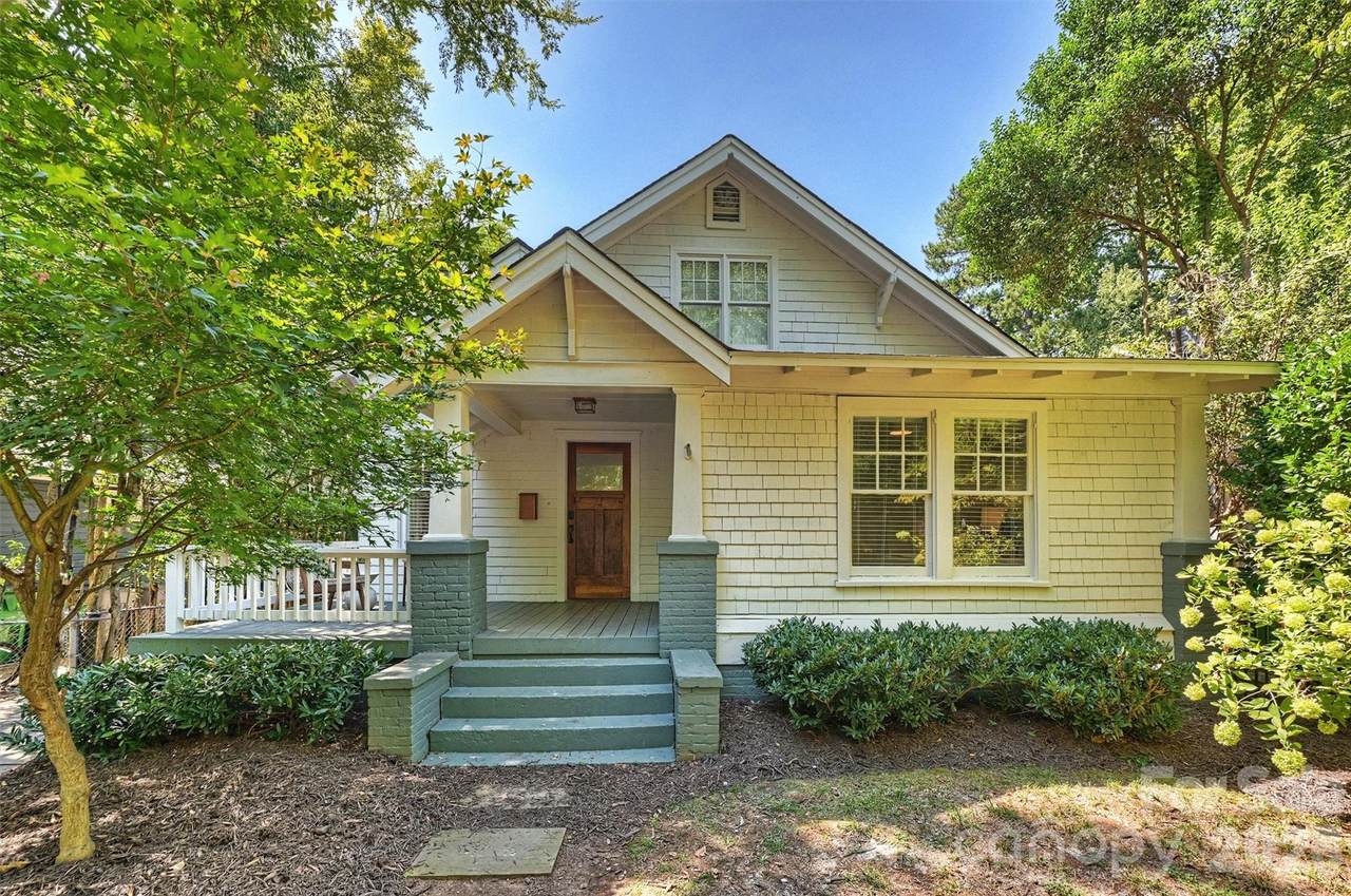 616 Tremont Avenue - Photo 1