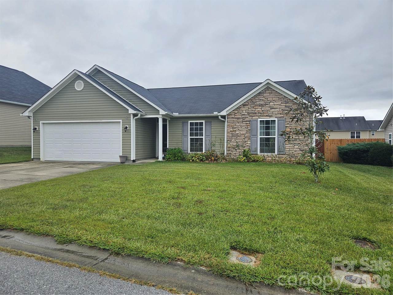 27 Timbergreen Trail - Photo 1