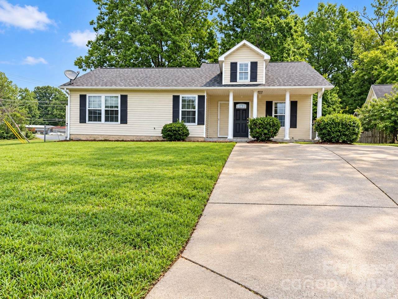 5310 Abner Lane - Photo 1