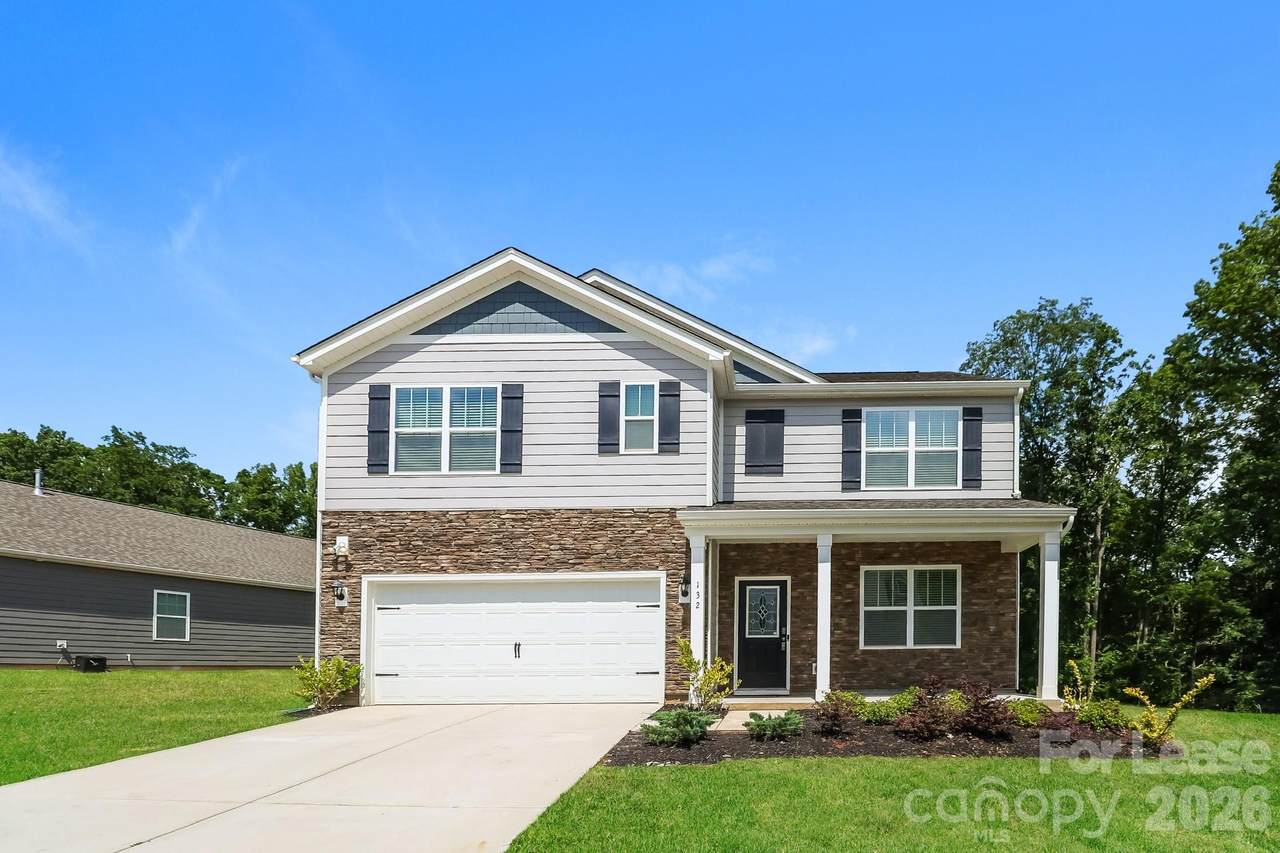 132 Scotsway Court - Photo 1