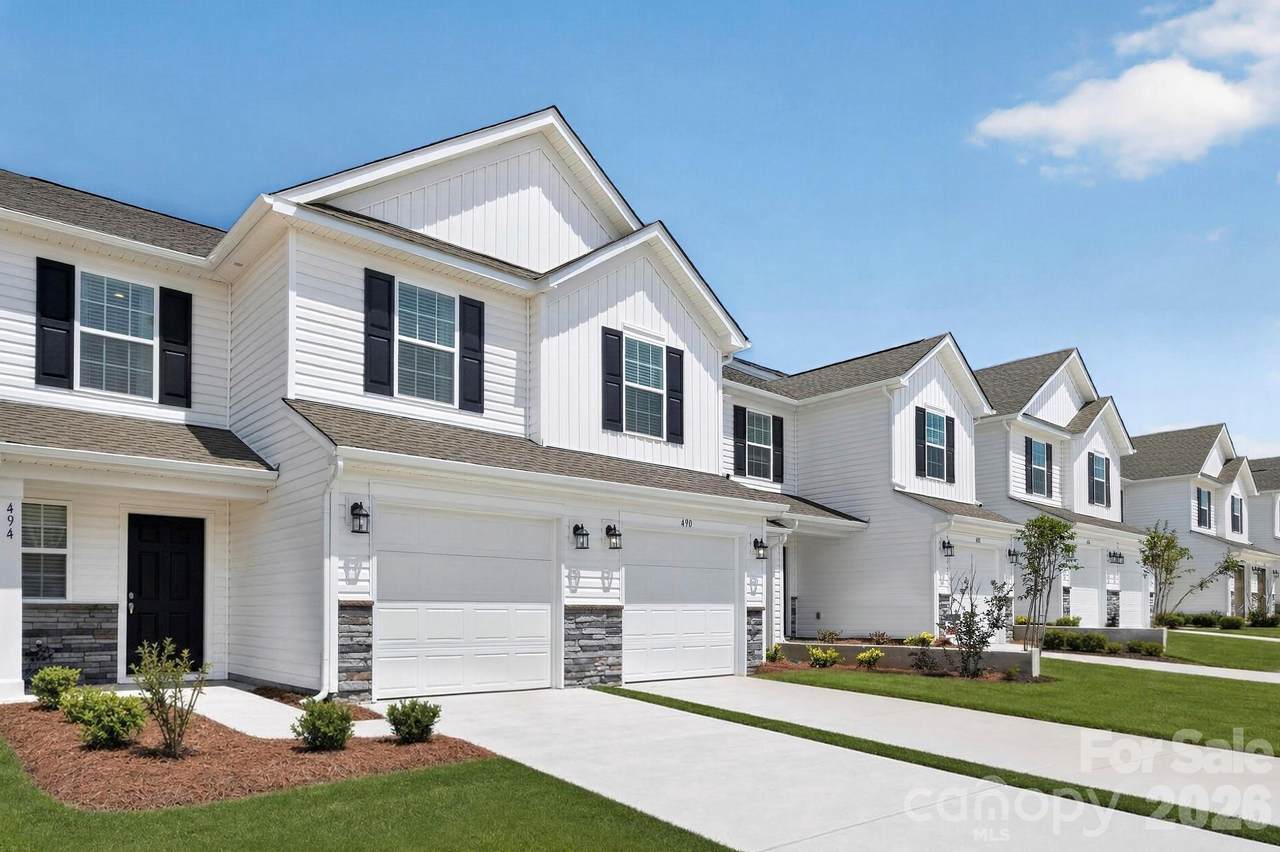 412 Sand Dunes Drive - Photo 1