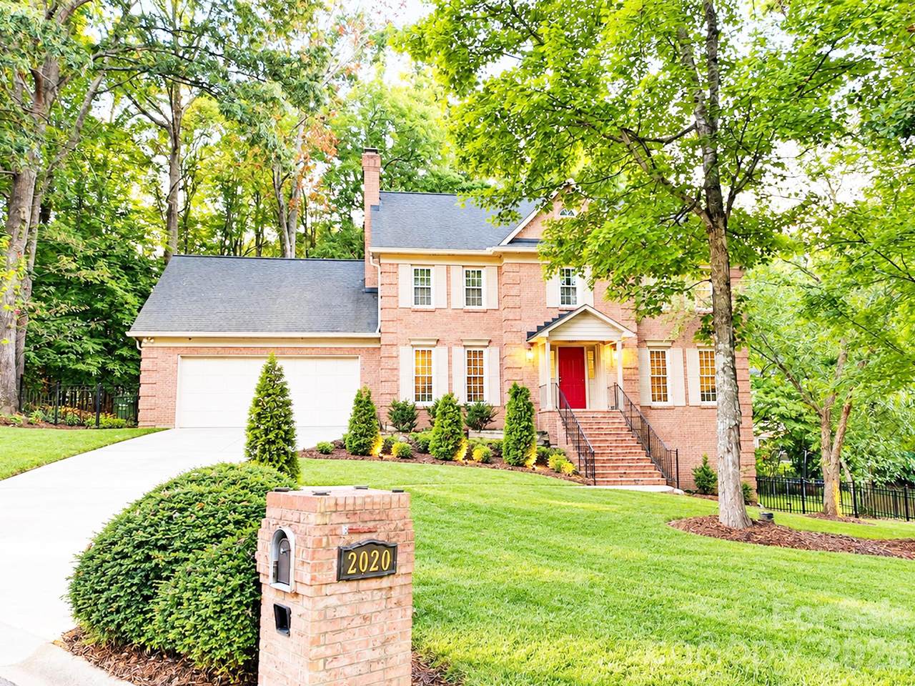 2020 Fairchelsea Way Lane - Photo 1