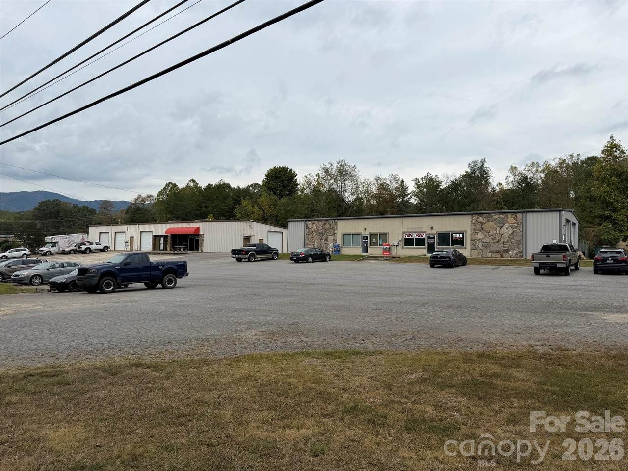2017 Smokey Park Highway - Photo 1