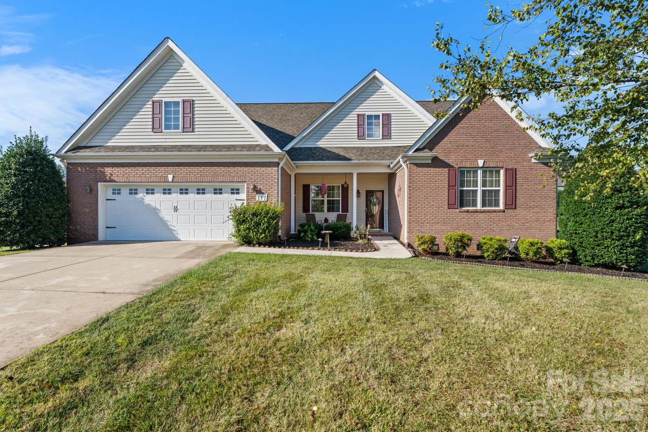 117 Vista View Place - Photo 1