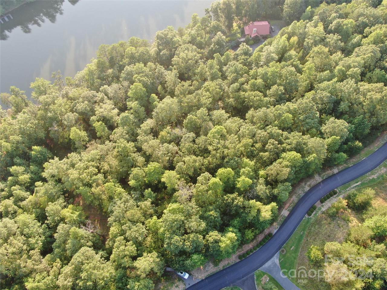 7 Parkway North Road - Photo 1