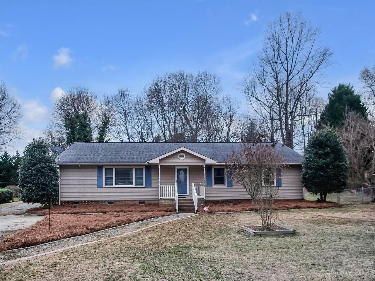 8422 Williamsburg Circle, Huntersville, NC 28078 (4100288) The